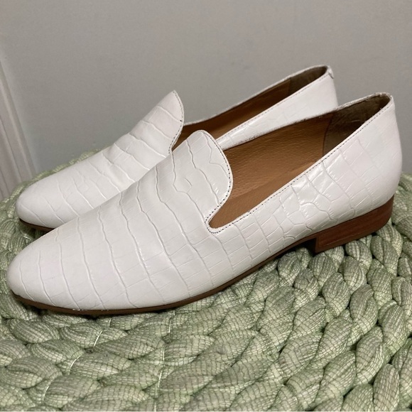 Jack Rogers Audrey Croc Embossed White Leather Slip On Loafers - Picture 1 of 10